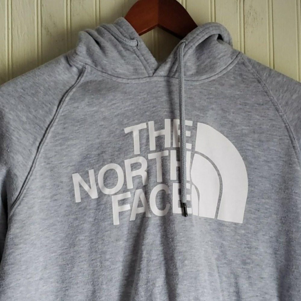 The North Face Hoodie Womens Medium Gray Fleece Pullover Kangaroo Pocket Logo